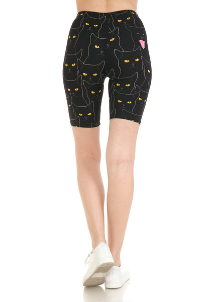 Yawning Cat Biker Shorts