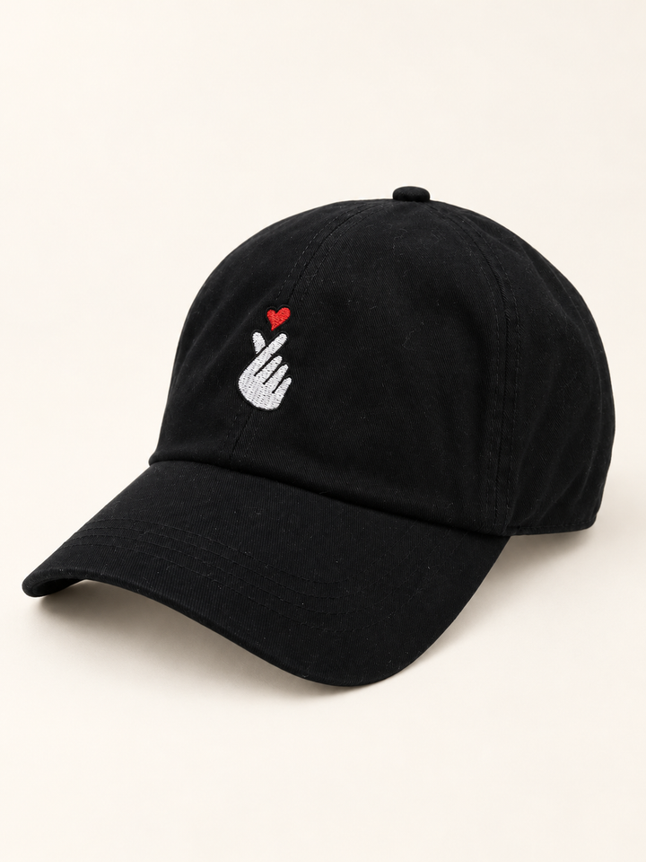 K-Heart Hat Black three-quarter view