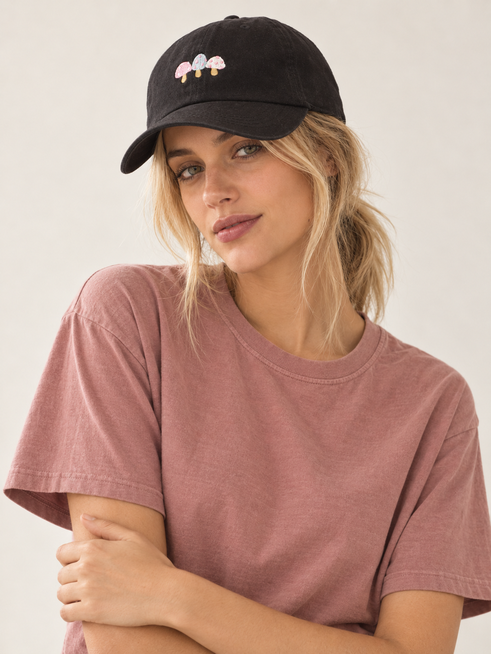 Model wearing Mushroom Hat Black