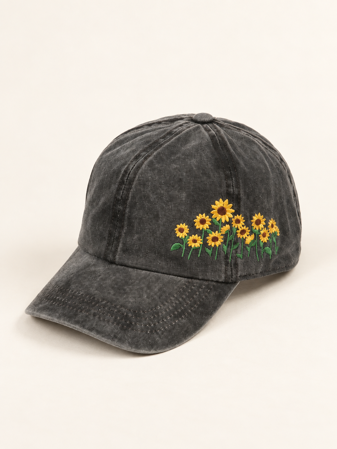 Sunflower Hat Black three-quarter view