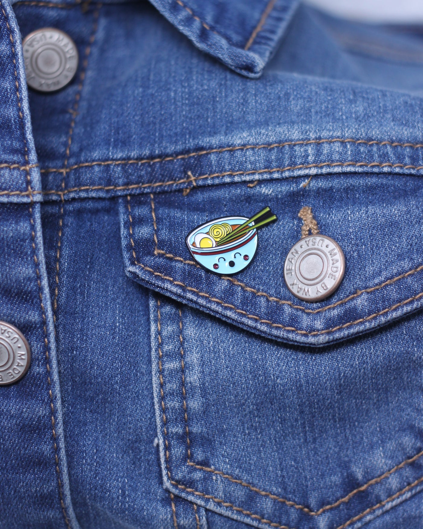 Happy Ramen Pin