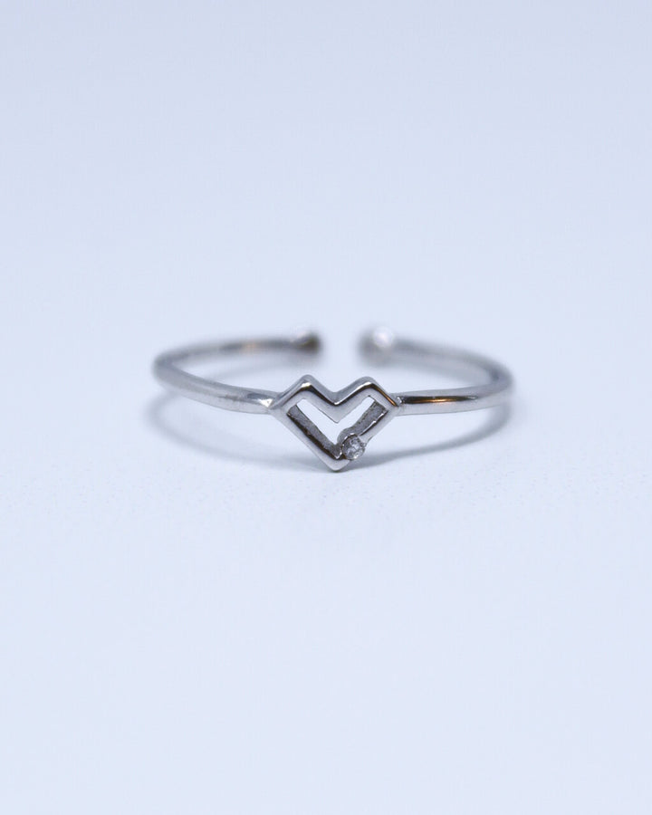 Delicate Heart Ring