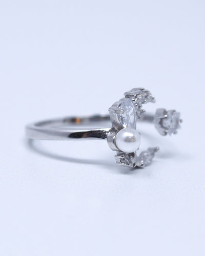 Moon Cluster Ring